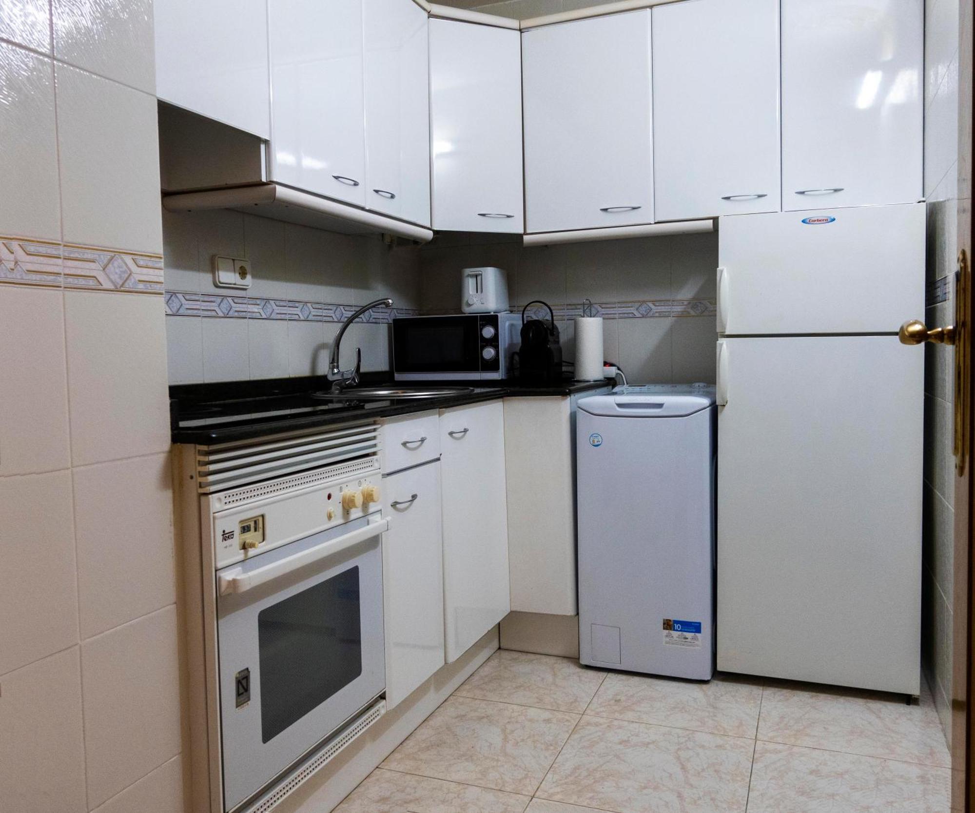 Las Palmeras 15D Apartment Benidorm Luaran gambar